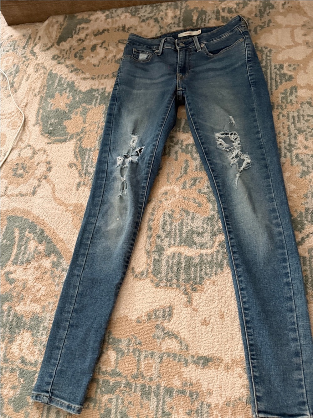 Levi's Women's Ripped Dark Blue Skinny Jeans